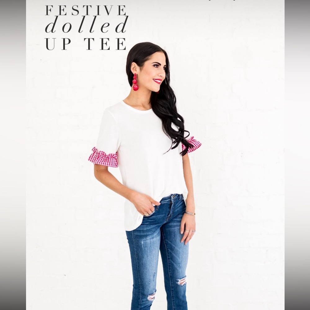 Rachel Parcell RP Everyday Shop Festive Dolled Up tee
